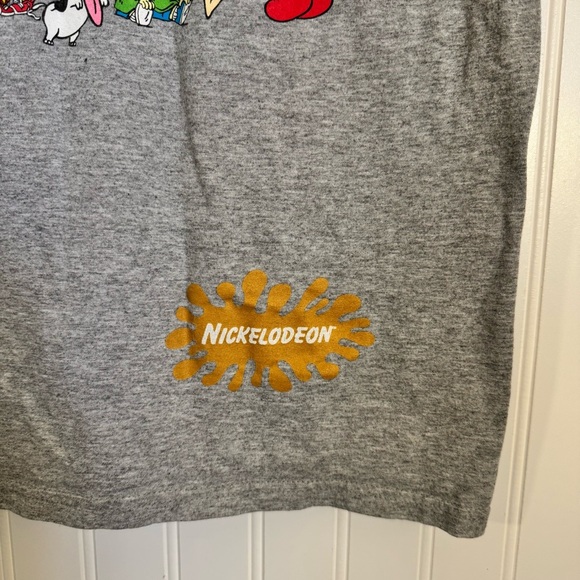 Nickelodeon Gray Graphic 90’s TV Show Collection Short Sleeve Shirt Size Small - Picture 3 of 8